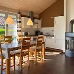 Tatil Evi Wiesengefluester W3 - Mit Fasssauna Und Garten, 300 M Zur Mueritz
