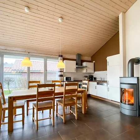 Wiesengefluester W3 - Mit Fasssauna Und Garten, 300 M Zur Mueritz Holiday home