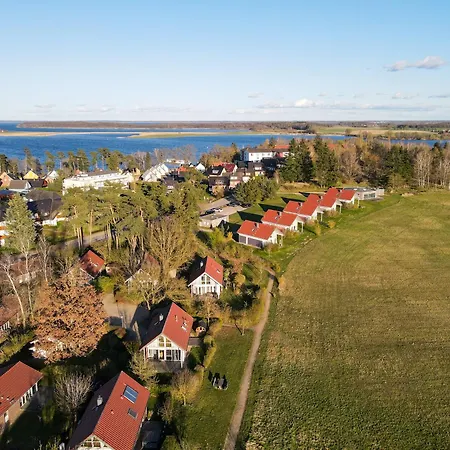 Wiesengeflüster W3 - Mit Fasssauna Und Garten, 300 M Zur Müritz