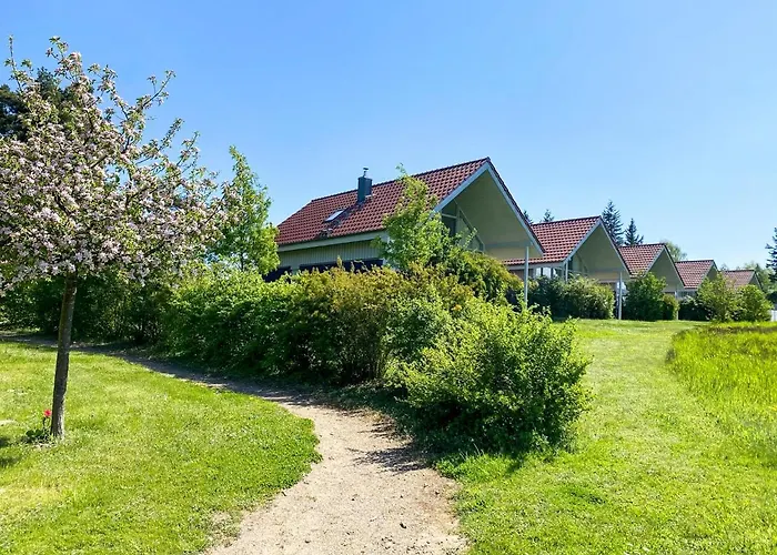 Wiesengeflüster W3 - Mit Fasssauna Und Garten, 300 M Zur Müritz