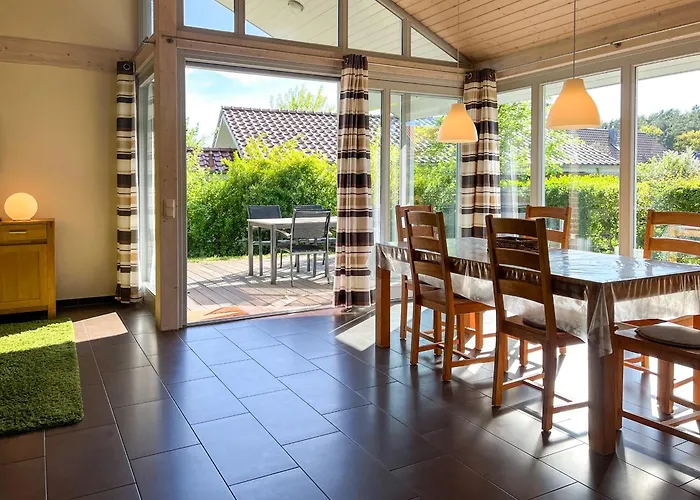 Wiesengeflüster W3 - Mit Fasssauna Und Garten, 300 M Zur Müritz Ferienhaus *
