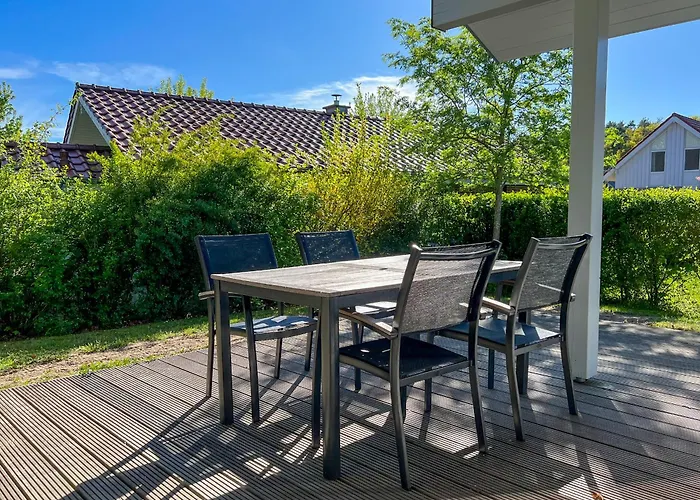 Wiesengeflüster W3 - Mit Fasssauna Und Garten, 300 M Zur Müritz Röbel