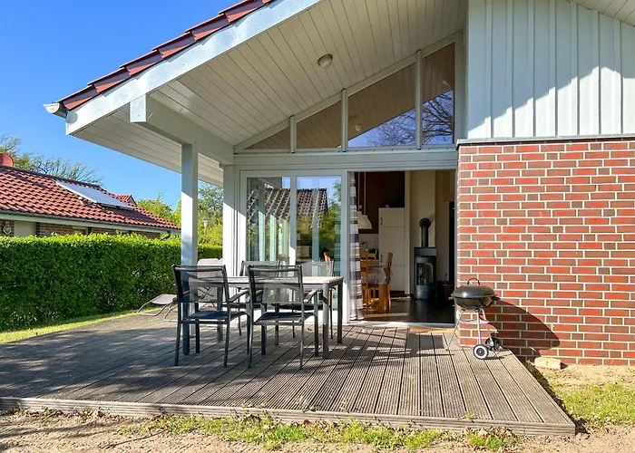 Ferienhaus Wiesengeflüster W3 - Mit Fasssauna Und Garten, 300 M Zur Müritz Röbel
